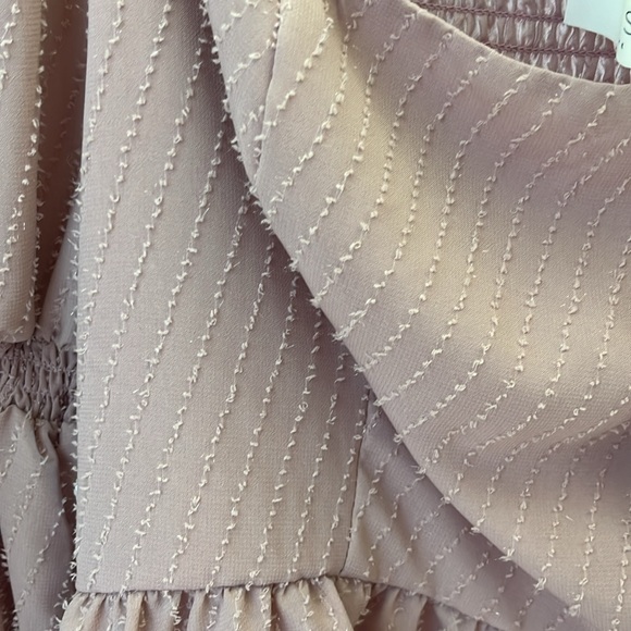 brand new blouse from astr, dusty rose color - Picture 2 of 4